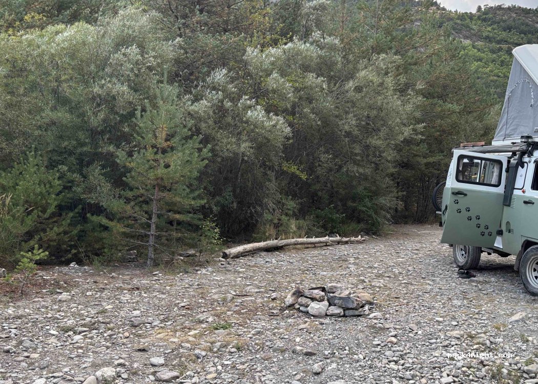 (04530) La Condamine-Châtelard - — foto 3
