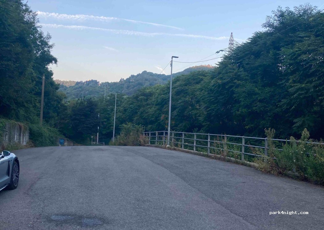 (16010) Serra Riccò - 20B Via Bellavista — foto