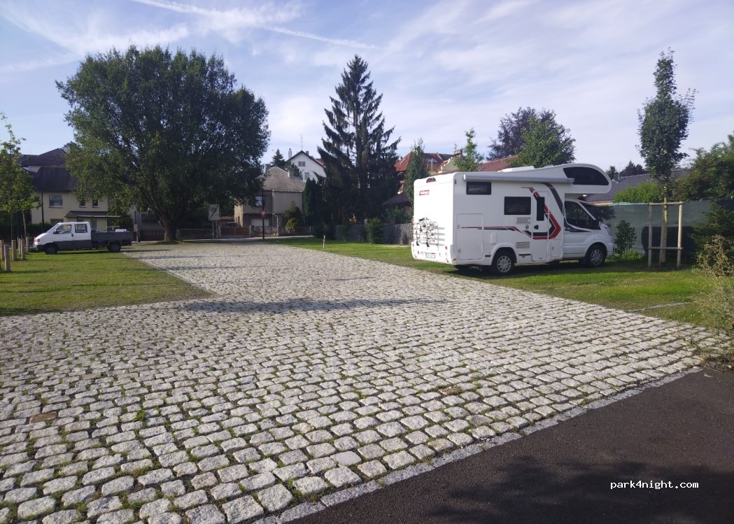(430 01) Chomutov - Maroldova — foto 2