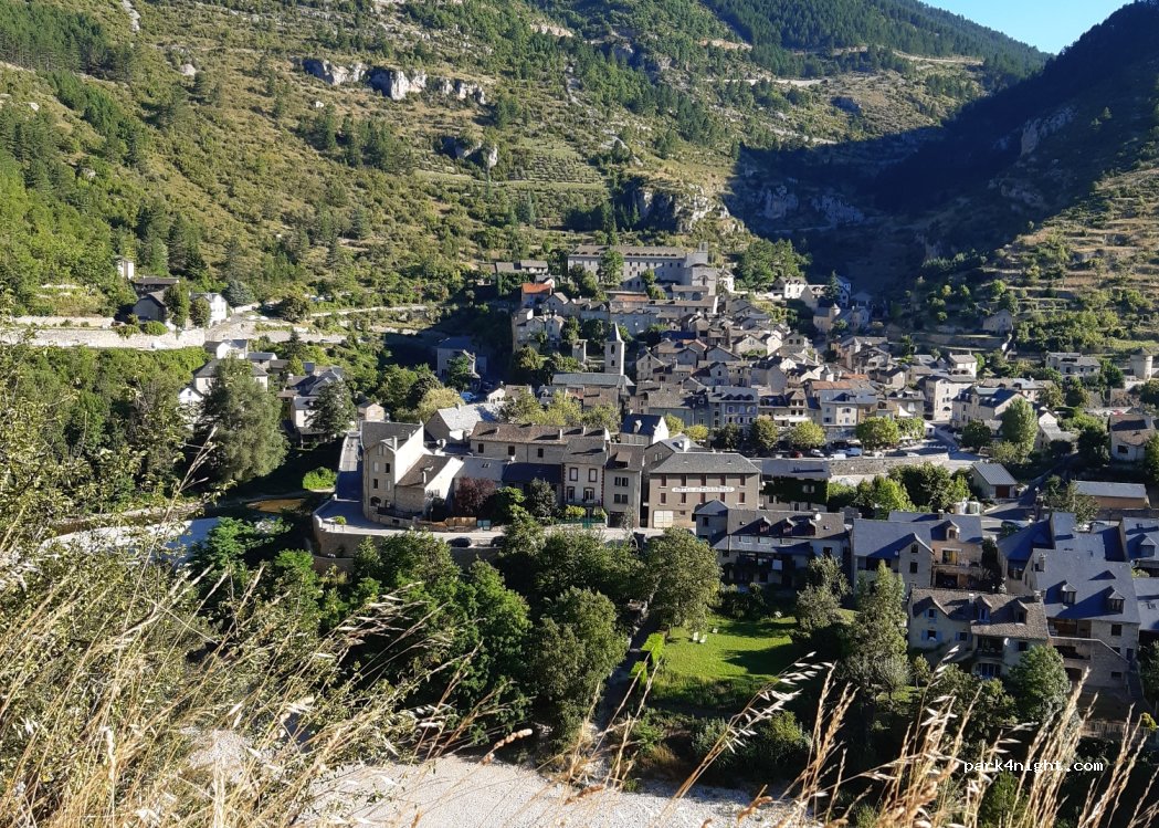 (48210) Gorges du Tarn Causses - D986 — foto 2