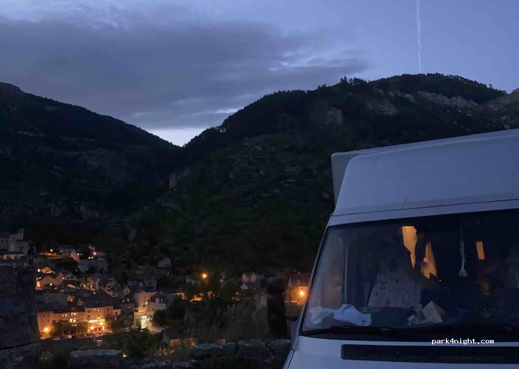 (48210) Gorges du Tarn Causses - D986 — foto 4