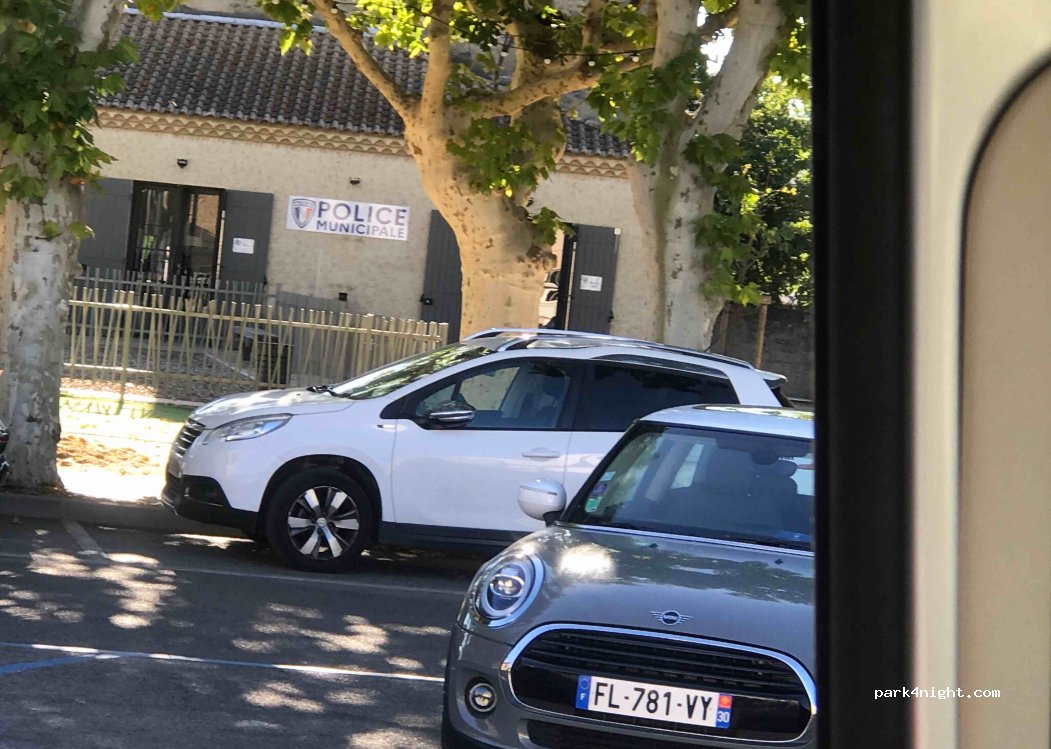 (30210) Remoulins - 69 Avenue Geoffroy Perret — foto 2