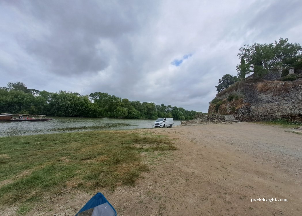 (49000) Angers - 3 Place Albert Cheux — foto