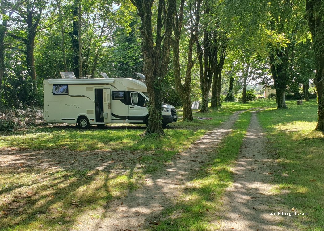 Camping éco-touristique Kerbouzier — foto