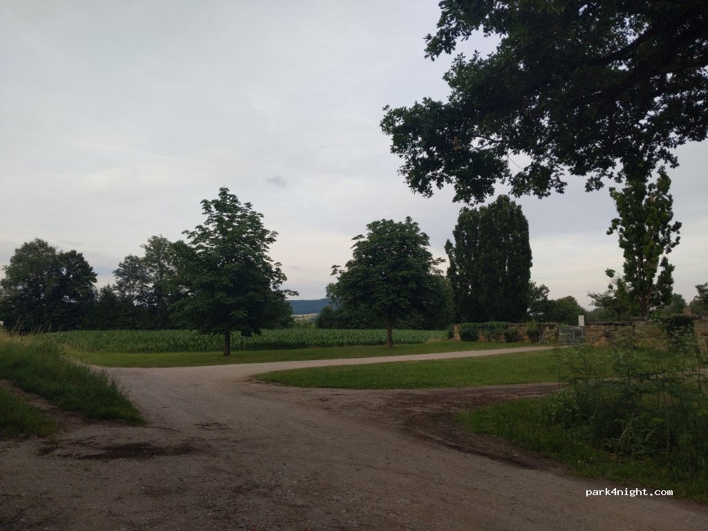 (91352) Hallerndorf - 31 Pautzfelder Straße — foto 3