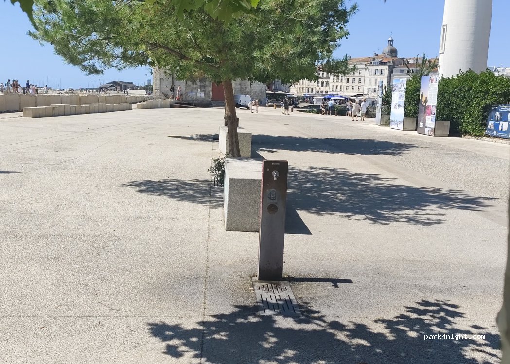 (17000) La Rochelle - 9 Rue de l'Archimede — foto