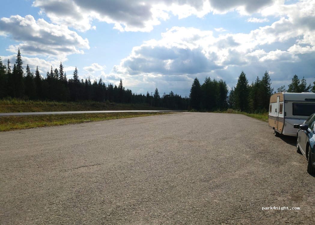 (99100) Kittilä - 980 Ylläksentie — foto