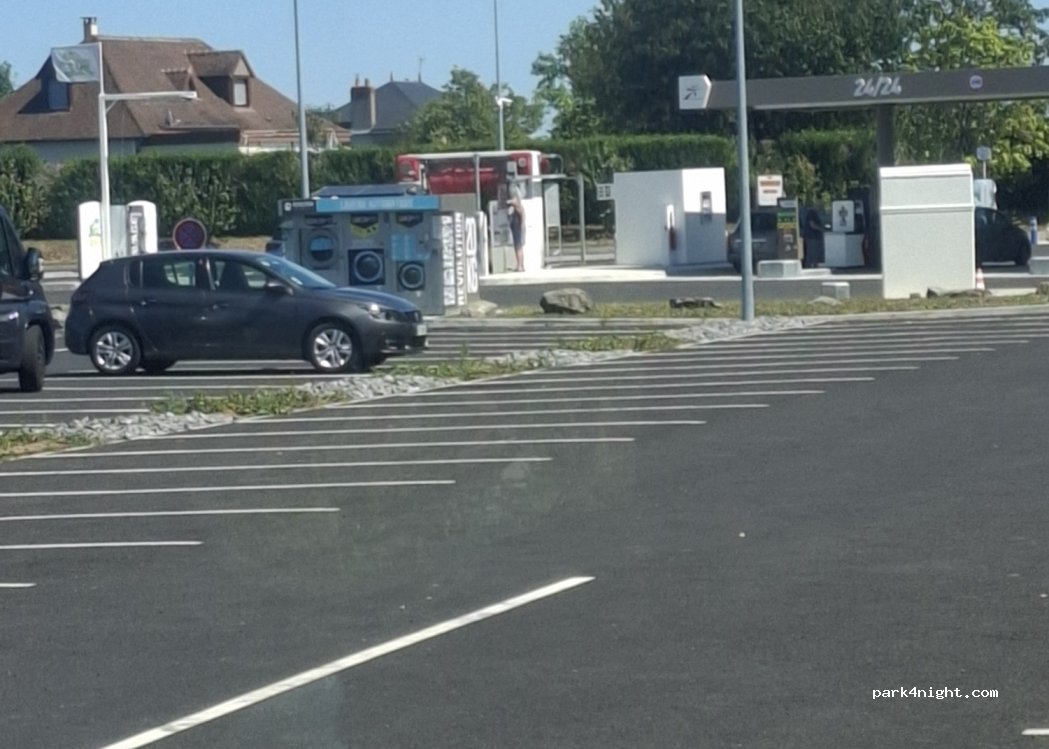 (36200) Saint-Marcel - 7 Route de Saint - Marin — foto