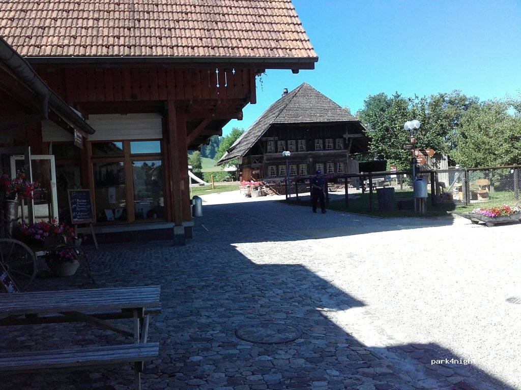 Stellplatz an der Emmentaler Schaukäserei — foto 2