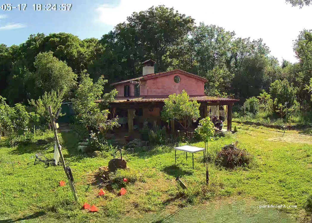 GRANJA AUTOSUFICIENTE — foto