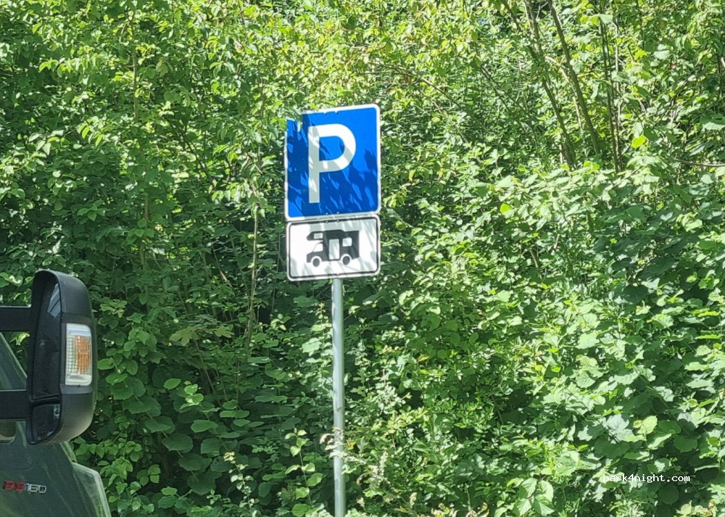 (92670) Windischeschenbach - 77 Neustädter Straße — foto 2