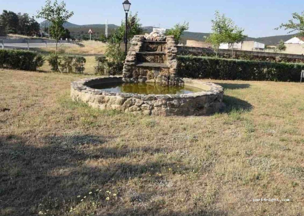 (10329) Mesas de Ibor - 25 Avenida Emigrantes — foto 3