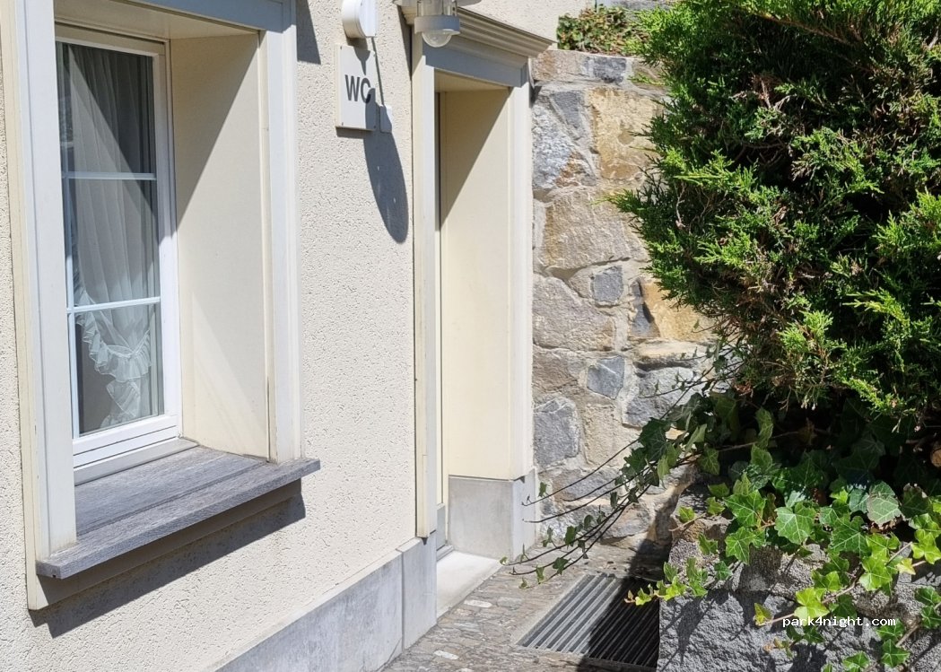 (6465) Unterschächen - 3 Kirchenstrasse — foto 2