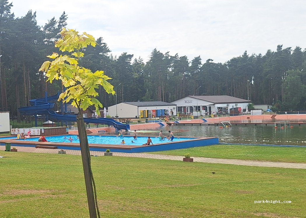 Pole biwakowe kapielisko Karłów ul. Wesola — foto 3