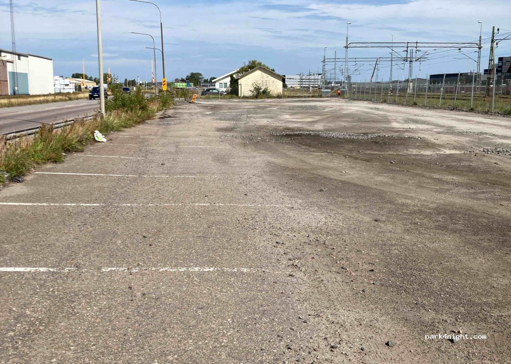 (432 44) Varberg - 19 Östra Hamnvägen — foto 2