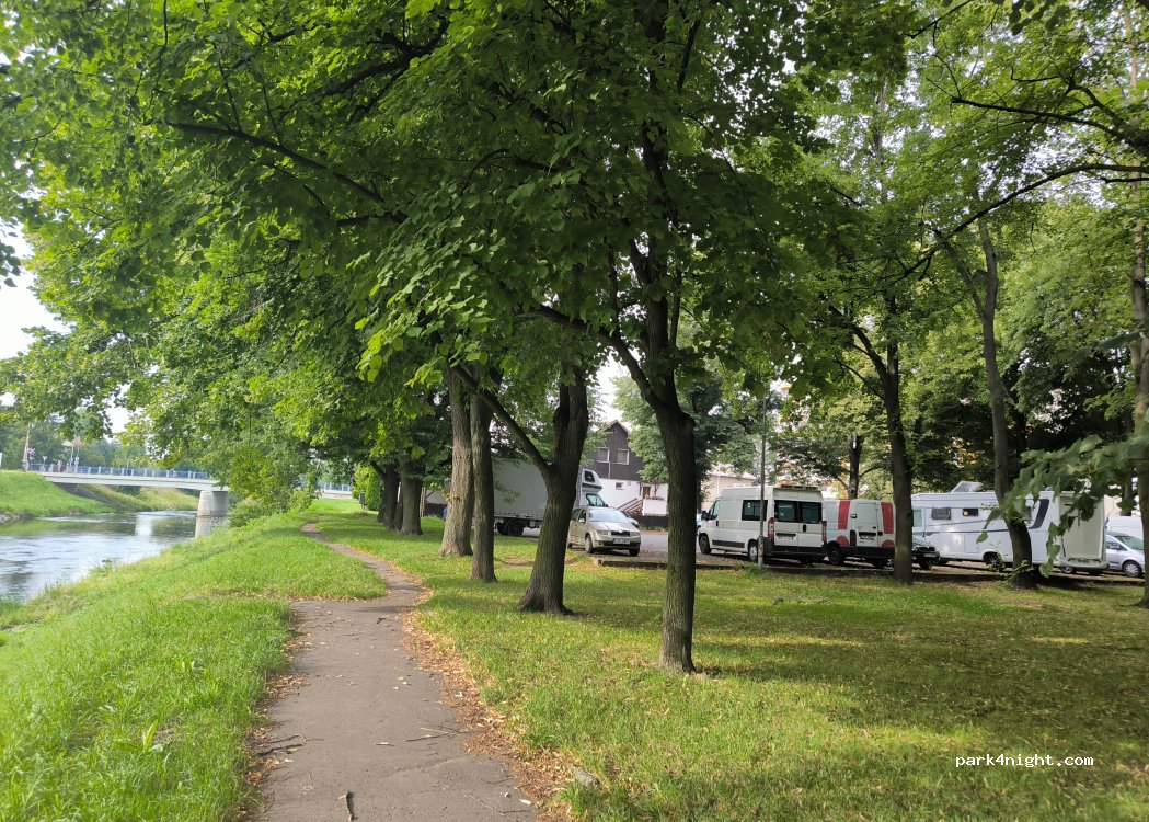 (742 58) Příbor - 1514 nábřeží Rudoarmějců — foto 2