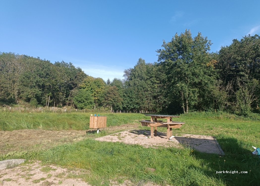 (70310) Esmoulières - Le Village — foto 3