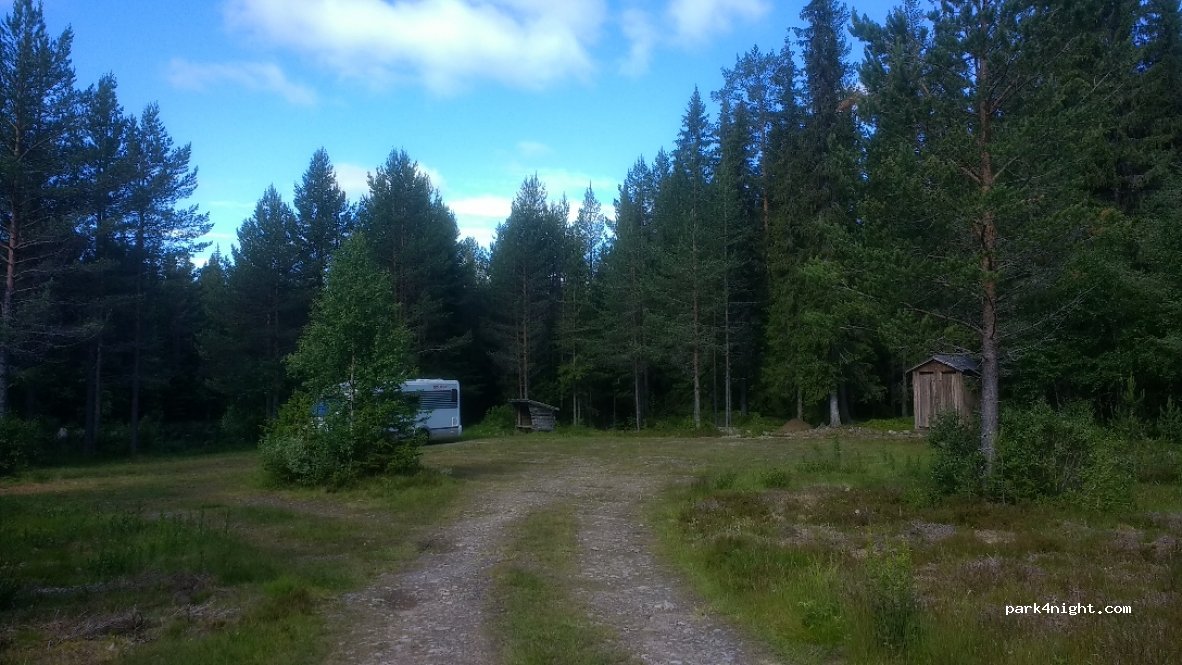 (790 90) Morkret - Unnamed Road — foto