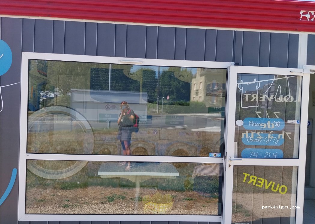 (56800) Ploërmel - 40 Avenue Mal de Lattre de Tassigny — foto 2