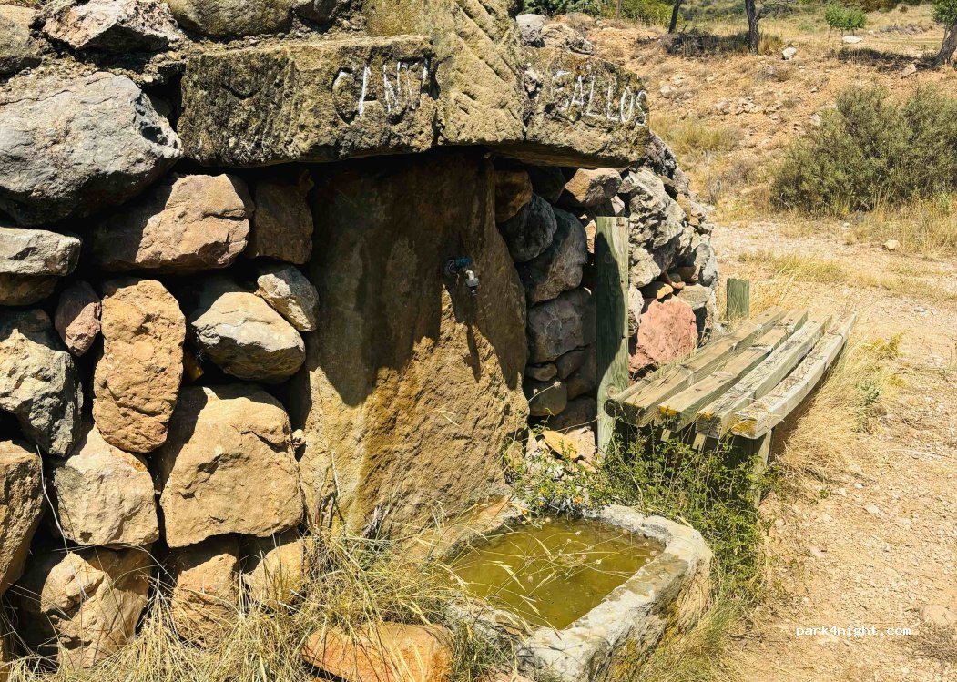 (22809) Loarre - Unnamed Road — foto