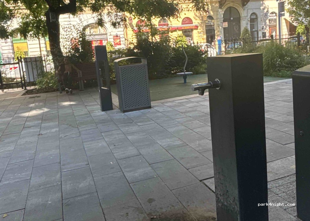 (1061) Budapest - 8 Jókai tér — foto