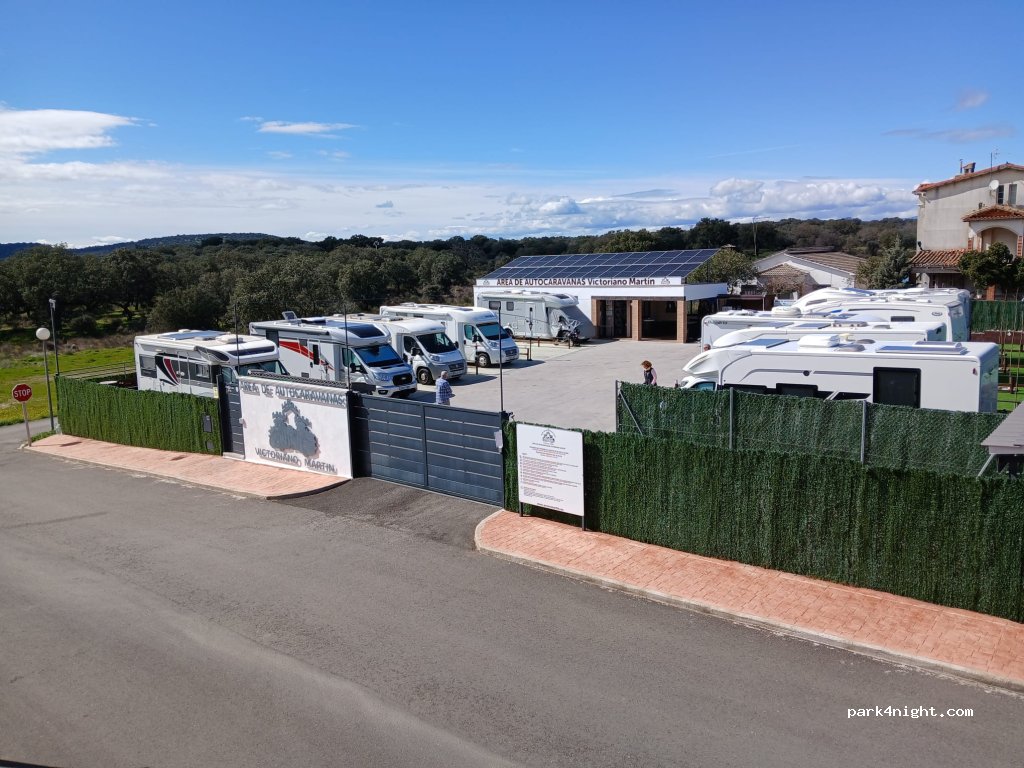 (10710) Zarza de Granadilla - Calle Goya 12-14 — foto