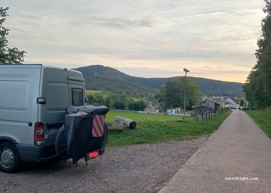 (76891) Busenberg - 20 Eichelbergstraße — foto 3