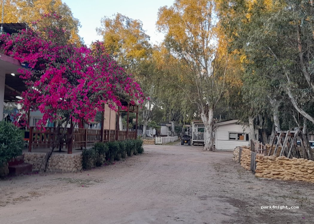 Camping Lo Ionio — foto