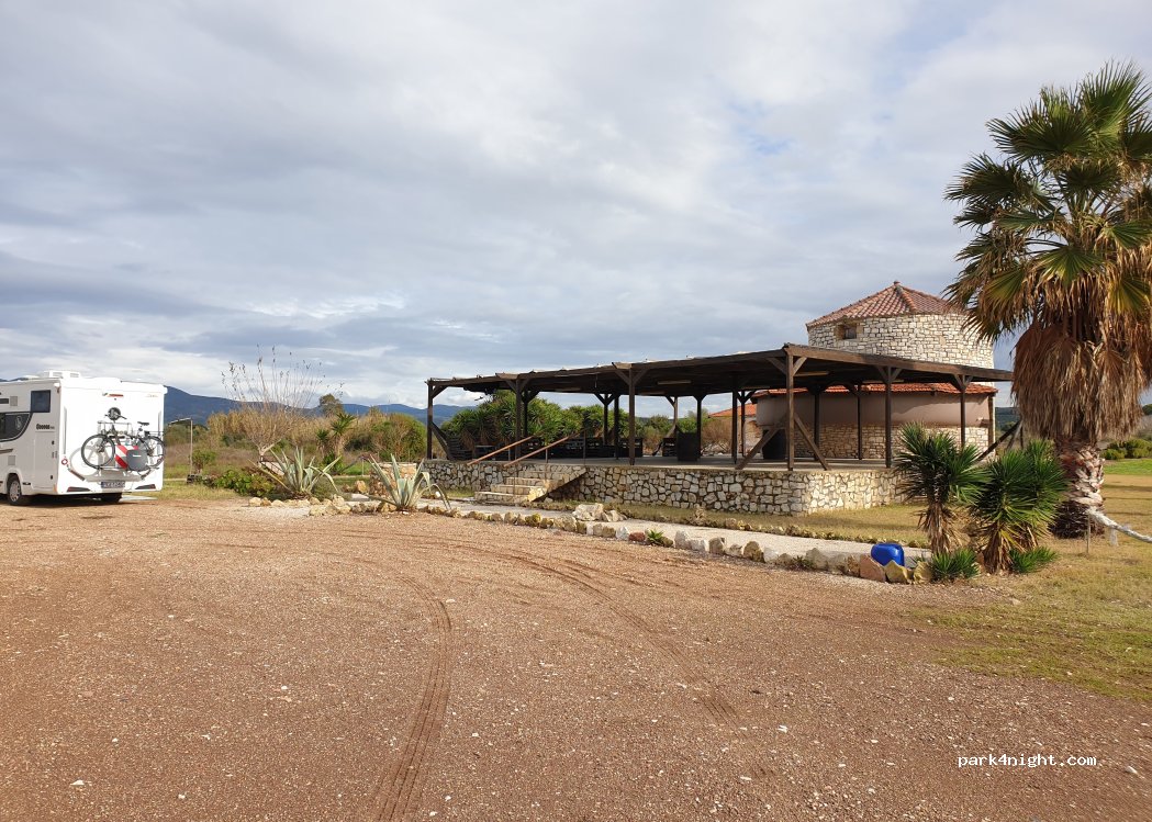 (245 00) Sani - Unnamed Road — foto 4
