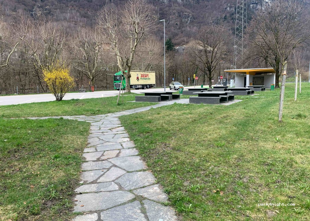 (6743) Giornico - 10 Via Cantonale — foto