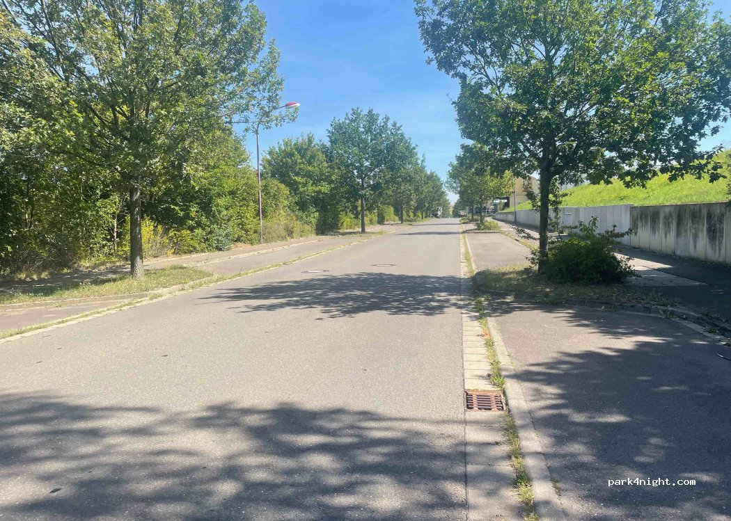 (04617) Rositz - 2 Werksallee — foto 4