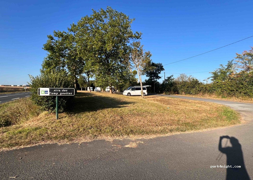 (14860) Amfreville - Aire des Campagnettes — foto