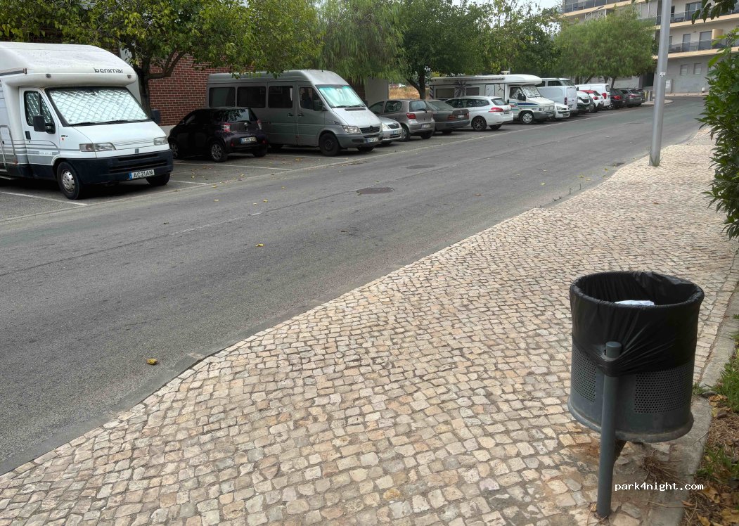 (8005-334) Faro - 12 Rua Mateus Moreno — foto 2