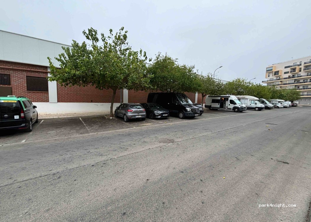 (8005-334) Faro - 12 Rua Mateus Moreno — foto 3
