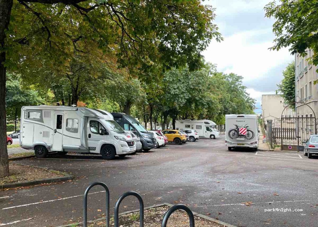 (21000) Dijon - 4 Cours Général de Gaulle — foto 4