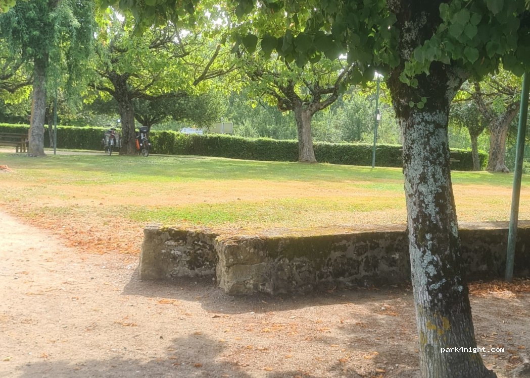 (36200) Chavin - 11 Rue du Commerce — foto