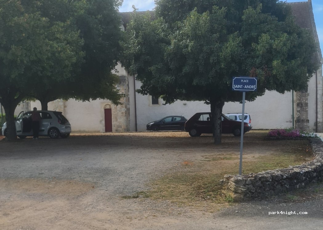 (36200) Chavin - 11 Rue du Commerce — foto 3