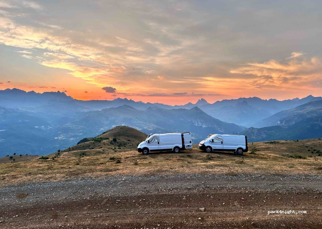 (22661) Panticosa - Avenida Sabocos — foto