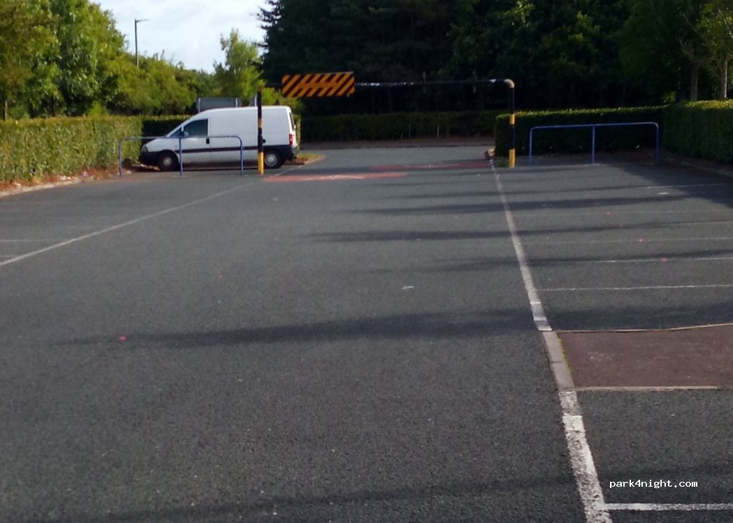 (FK1 4AD) Falkirk - Millennium Wheel Dr — foto