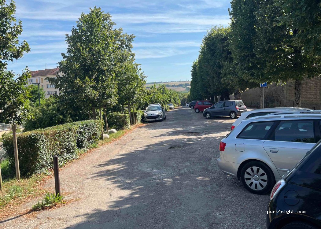 (89000) Auxerre - 18 Boulevard de la Chaînette — foto