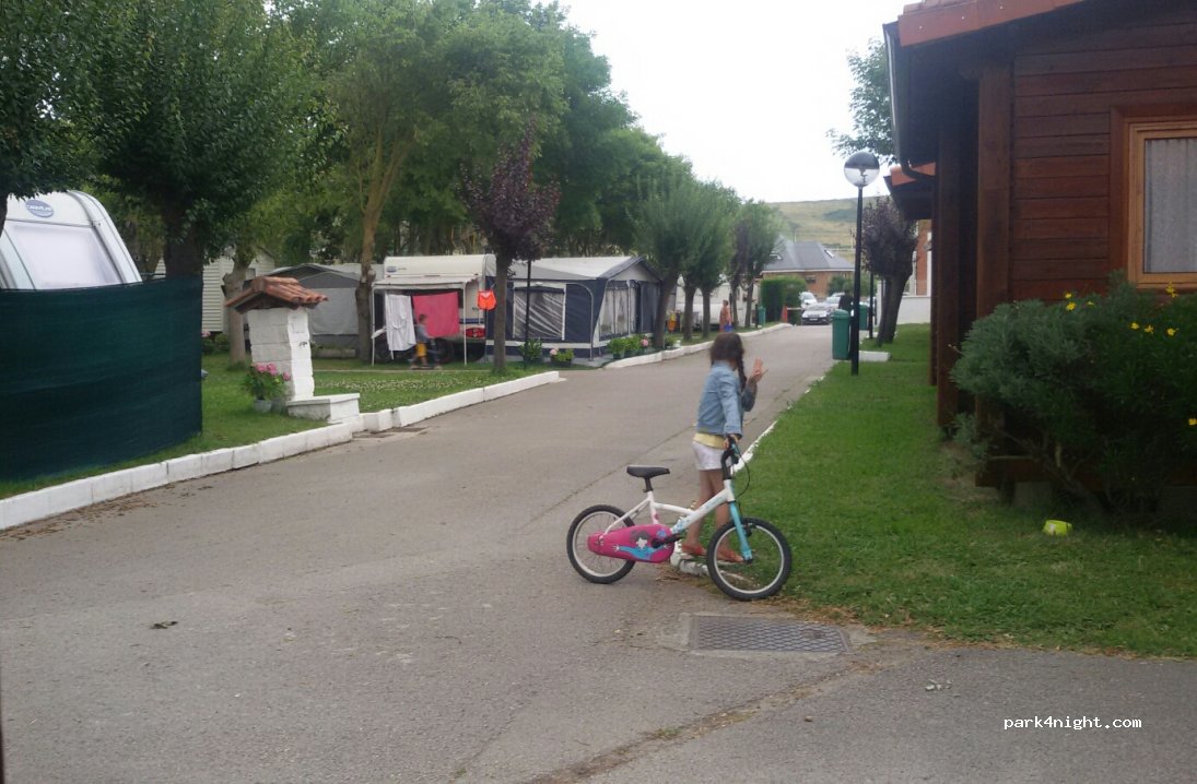 Camping Bungalows Costa San Juan — foto 2