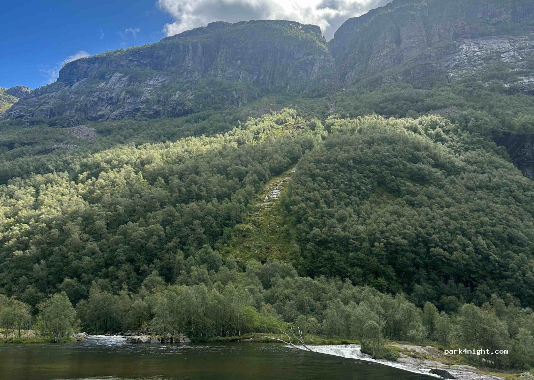 (4335) Gjesdal - 3861 Hunnedalsvegen — foto