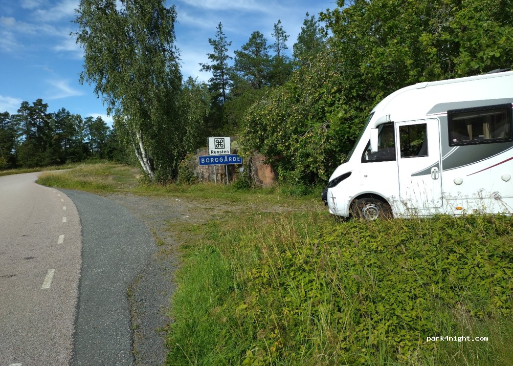 (747 95) Borggårde - 140 Borggårde — foto