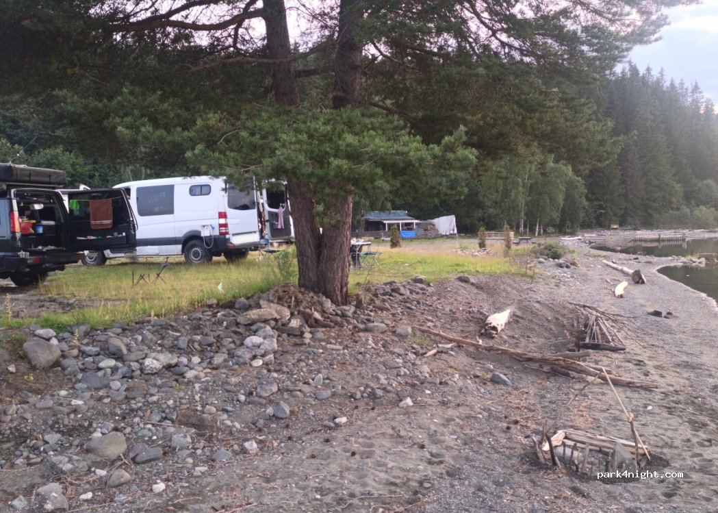 Flutua Camping — foto