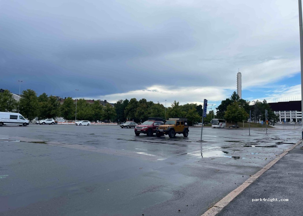 (00250) Helsinki - 4 Mäntymäentie — foto