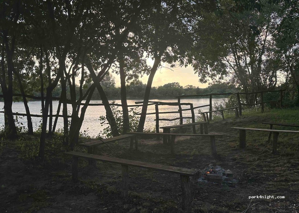 () Dąbrówka Pniowska - Unnamed Road — foto 4