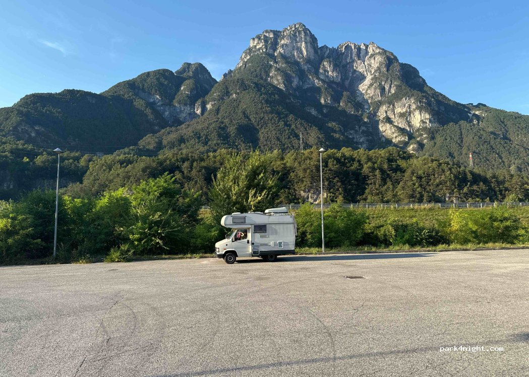 (33010) Resiutta - 28 Viale Udine — foto 2