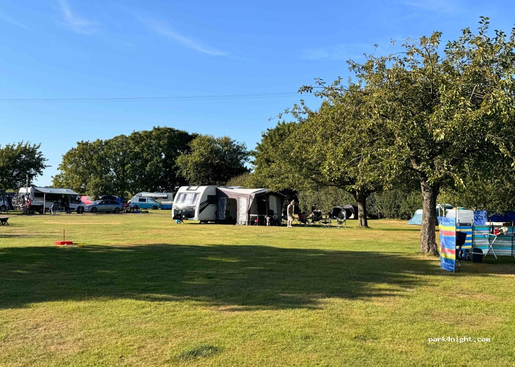Painters Farm Camping Site — foto 2