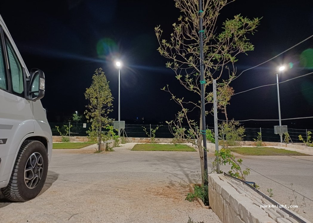 Camping Camper -Valle d'Itria — foto