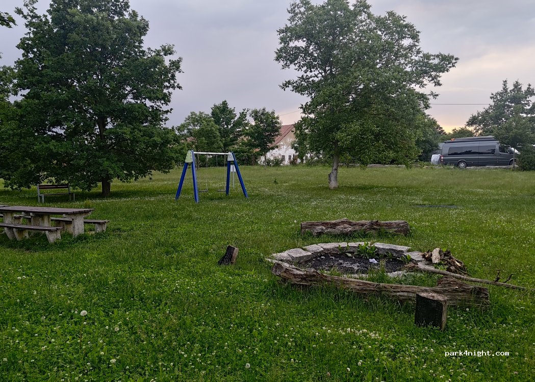 (148 00) Praha-Kunratice - 56 Pod javory — foto 2